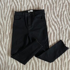 Abercrombie & Fitch high rise super skinny